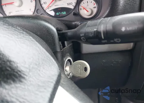 2002 Jeep Liberty Sport from USA, damaged, VIN 1J4GL48K52W325580